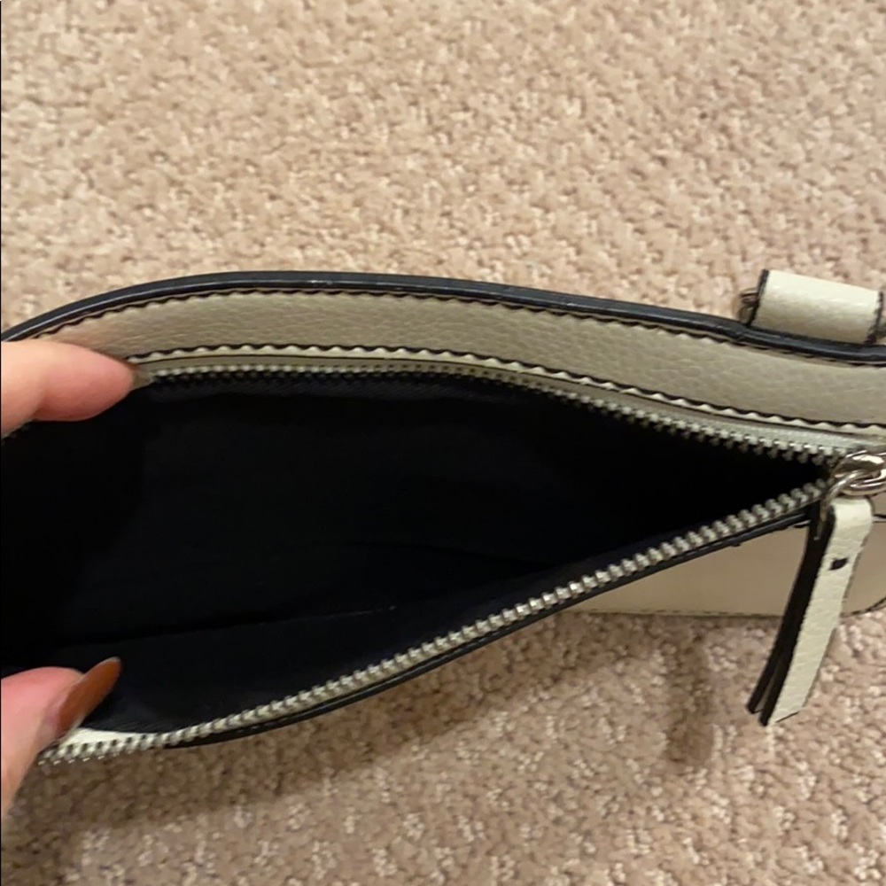 Small white purse insert - Picture 2 of 3